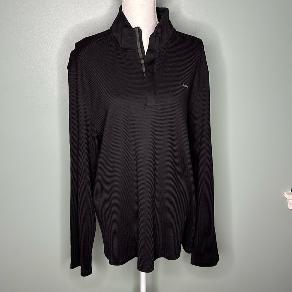 Black Calvin Klein sweater size XL